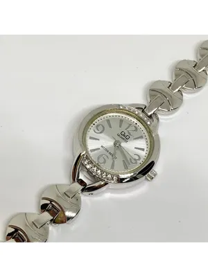 Q&Q SilverTone women’s watch 26mm quartz analog rhinestones up to 7.5” running thumbnail 4