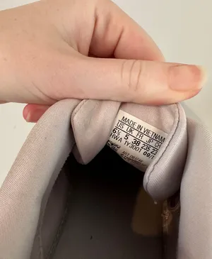 Adidas Shoes thumbnail 4