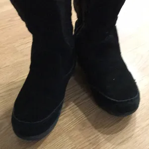 Lands’ End Tall Black Suede Faux Fur Trimmed Boots thumbnail 6
