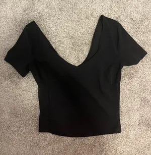 Lululemon Align T-Shirt thumbnail 2