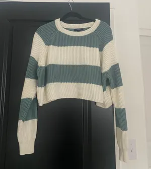 Sweater White Size L thumbnail 4