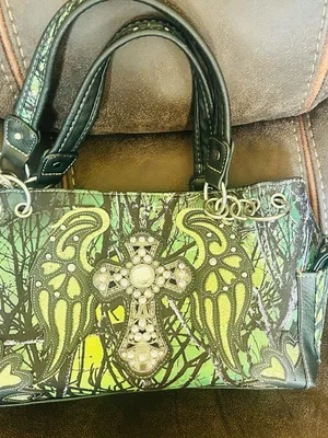 Western Concealed Carry Green Cross Wing Rhinestone Bag thumbnail 1