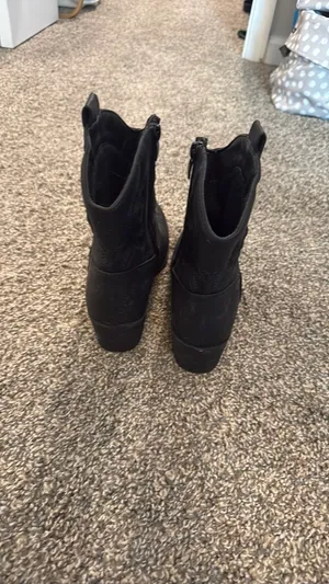 Cowboy Boots Black Size 7.5 thumbnail 4