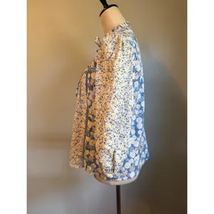 Solitaire Blue Floral Patchwork Ruffle Puff Top shirt blouse crochet boho cottag thumbnail 4