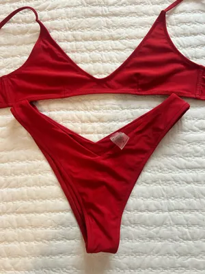 Bright Swimwear Bikini Set thumbnail 4