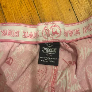 PINK Victoria’s Secret Vintage Graffiti Pajama Pants thumbnail 5