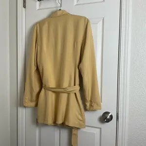 L’Zinger for Nordstrom 100% Silk Belted Utility Blazer Jacket Size Medium thumbnail 9