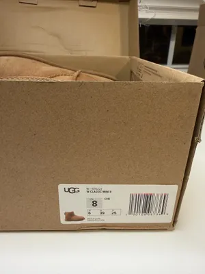 Classic UGG Mini thumbnail 4