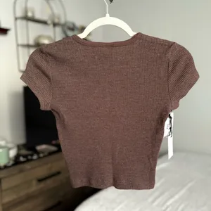 NWT Notch Crop T-Shirt XS thumbnail 4
