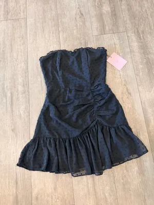 Hello Molly Black Strapless Ruffled Mini Dress thumbnail 8
