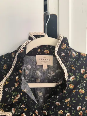 Sézane Chlo Button Down Floral top thumbnail 2
