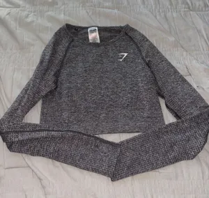 Gymshark Top Long Sleeve Crop thumbnail 1