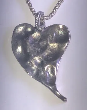 Silver Tone Retro Boho Heart Pendant Necklace thumbnail 3