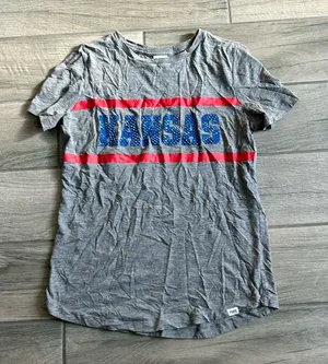 PINK Kansas City chiefs tshirt thumbnail 1