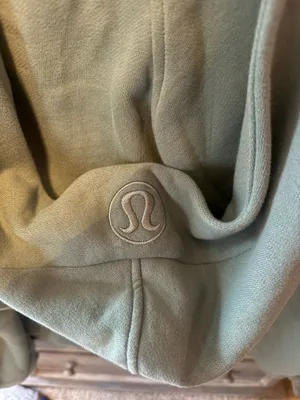 Lululemon Cropped Half-Zip Scuba Hoodie thumbnail 4