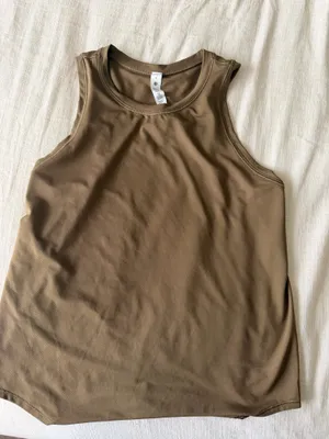 Lululemon Tank thumbnail 1