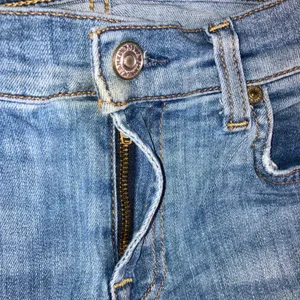 7 For All Mankind Skinny Jeans Women 26 Medium Wash Whiskered Stretch‎ Denim thumbnail 7