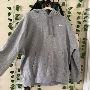 Nike Sweatshirt Hoodie thumbnail 1