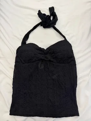 Black top thumbnail 1