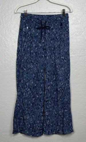 Athleta Women 2 Blue Avenue Printed Wide Leg Crop Pants Lightweight Athleisure thumbnail 1
