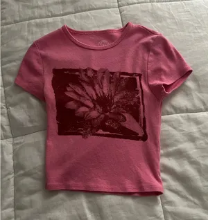 Urban Outfitters Crop Top Pink thumbnail 1