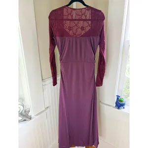 NWT Halara Purple Lace Sleeve Cowl Neck Ruched Midi Dress Size M thumbnail 3