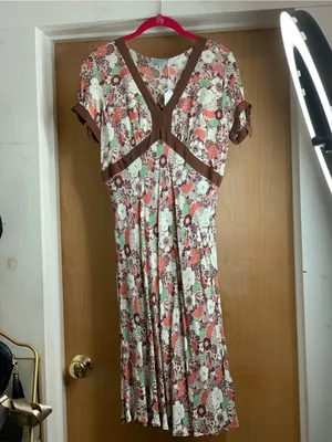 Larue Floral Brown Empire Waist Midi Dress Size-8 Authentic Y2K thumbnail 3