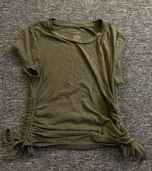 Crop Top thumbnail 1