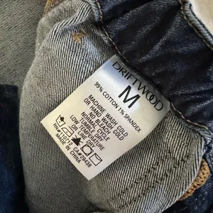 Driftwood Women’s Medium Eliza Jogger Jeans thumbnail 5