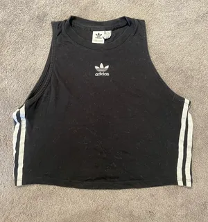 Adidas Top thumbnail 1