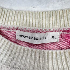 Moon & Madison Y2K Sweater Ivory with Pink Smiley Faces Oversized Soft Cozy XL thumbnail 5