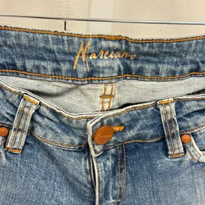 Y2K Vintage Marciano Low Rise Capri Jeans Stretch W30 thumbnail 6