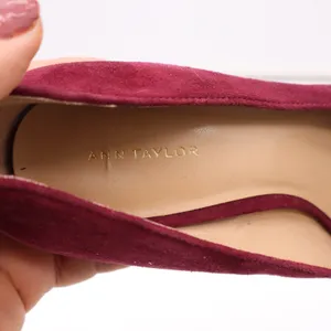 Ann Taylor Pumps Womens 9 Bow Pointed Toe Burgundy Suede Stiletto Good thumbnail 6