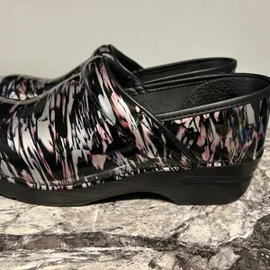 Dansko Women's Black and Multicolor Clogs thumbnail 4