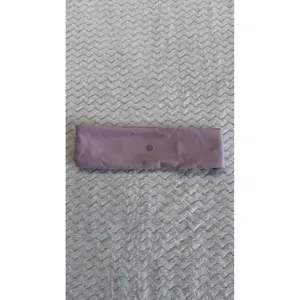 Lululemon Luxtreme Wide Headband Mauve Purple Non-Slip Athletic Yoga Hair Band thumbnail 2