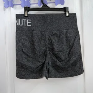 Gym.Minute gray stretch‎ compression butt scrunch activewear athletic shorts thumbnail 4