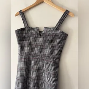 Aeropostale‎ Seriously Soft Houndstooth V-Wire Fit & Flare Dress thumbnail 4