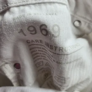 Gap 1969 Long & Lean White Sexy Bootcut Jeans Size 12 / 31x32 Y2K Mid Rise Denim thumbnail 7
