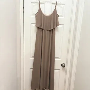 Show Me Your Mumu Caitlin Ruffle Maxi Dress Cold Shoulder Gown Dune Chiffon M thumbnail 4