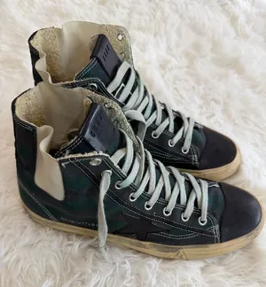 Golden Goose V-Star 1 thumbnail 1