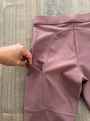 ALO YOGA High-Waist 4 Pocket Utility Legging in Woodrose (S) thumbnail 12