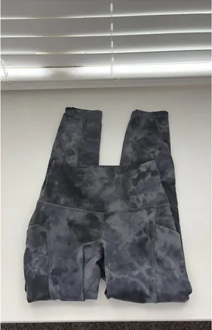 lululemon leggings thumbnail 4