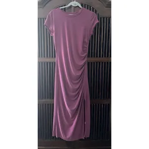 VESTIQUE Spellbinding Women’s Plum color Ruched Knit Dress Size S thumbnail 2