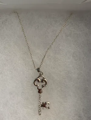 Sterling Silver 925 Heart Key Necklace thumbnail 3