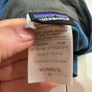 Patagonia Happy‎ Hiker Capri Pants Womens 14 Blue Hiking Outdoor Trail Gorpcore thumbnail 6