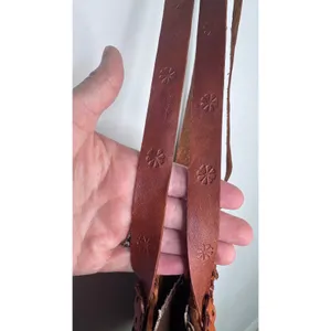 1970s Brown Tooled Leather Sculpted 3D Flower Boho Artisan Shoulder Bag thumbnail 15