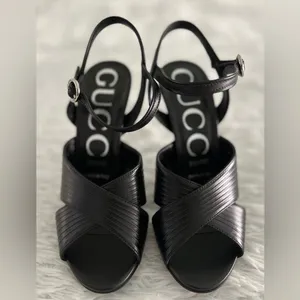 Authentic GUCCI Black‎ Leather Betsey Ankle Strap Heels Shoes Sz 36 thumbnail 2