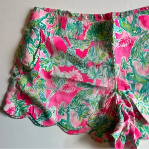 Lilly Pulitzer Pink and Green Floral Scalloped Shorts thumbnail 3