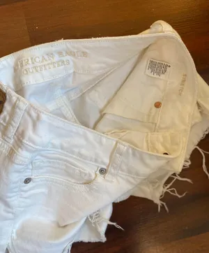 American Eagle Outfitters Short thumbnail 3