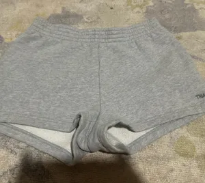Aritzia TNA Shorts thumbnail 1